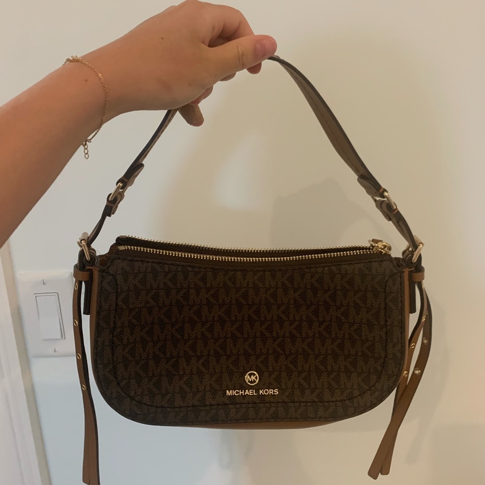 Michael Kors Logo Shoulder Bag